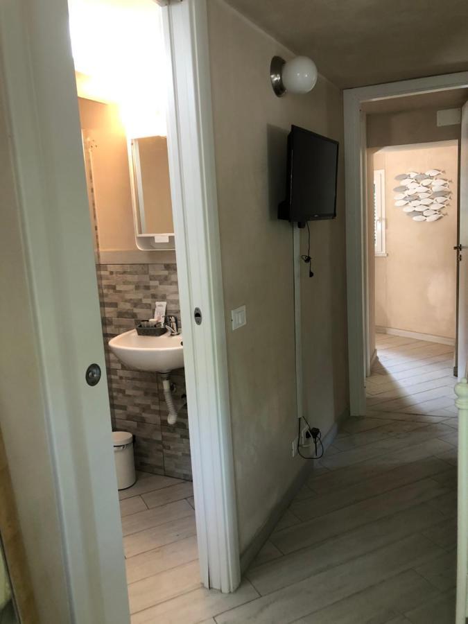 A Pochi Passi Dal Mare Apartment *